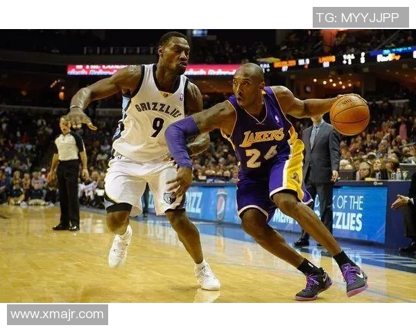 北京篮球队中路突破战术解析与实战应用研究